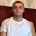 Амро, 24 года