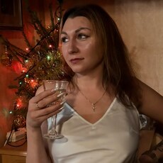 Фотография девушки Оля, 35 лет из г. Санкт-Петербург