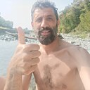 Нику Нику, 45 лет