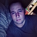 Денис, 33 года