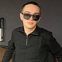 Максимильян, 22 года