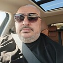 Умалат, 41 год