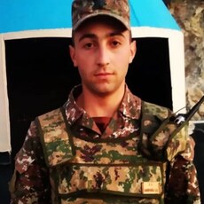 Фотография мужчины Saq, 22 года из г. Ванадзор