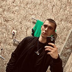 Фотография мужчины Михаил, 27 лет из г. Симферополь