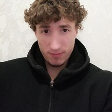 Фотография мужчины Максим, 19 лет из г. Челябинск