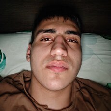 Фотография мужчины Эмиль, 18 лет из г. Краснодар