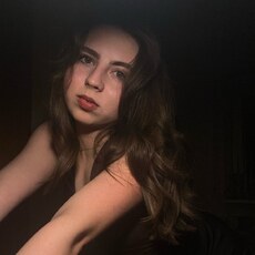 Фотография девушки Элина, 23 года из г. Санкт-Петербург