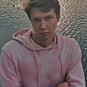 Максим, 24 года