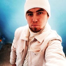 Фотография мужчины Александр, 25 лет из г. Усть-Каменогорск