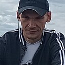 Максим, 33 года