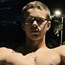 Фотография мужчины Ярик, 18 лет из г. Минск