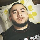 Пулатов, 25 лет