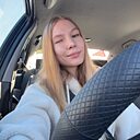 Виктория, 24 года