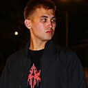 Денис, 24 года