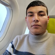 Фотография мужчины Жасур, 25 лет из г. Кемерово