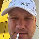 Артем, 42 года