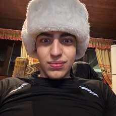 Фотография мужчины Алик, 18 лет из г. Пятигорск