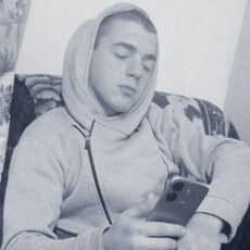 Фотография мужчины Кузьмин, 19 лет из г. Томск