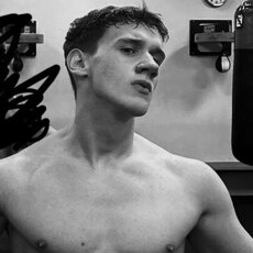 Фотография мужчины Илья, 19 лет из г. Брянск