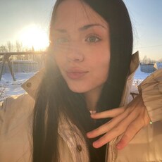 Фотография девушки Соня, 18 лет из г. Кемерово