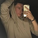 Илья, 22 года