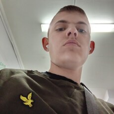 Фотография мужчины Дмитрий, 18 лет из г. Светлогорск