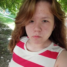 Фотография девушки Alinochka, 20 лет из г. Железногорск