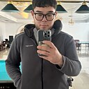 Асылбек, 25 лет