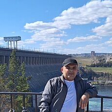 Фотография мужчины Рома, 37 лет из г. Братск