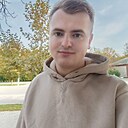 Серёжа, 24 года