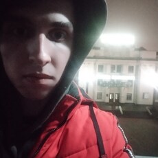 Фотография мужчины Алексей, 21 год из г. Пушкино (Московская Обл)