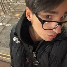 Фотография мужчины Артем, 20 лет из г. Москва