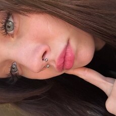 Фотография девушки Настя, 18 лет из г. Минск