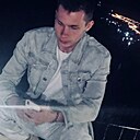 Артём, 23 года