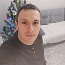 Макс, 42 года