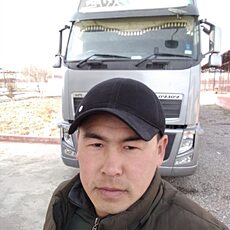 Фотография мужчины Марат, 33 года из г. Омск