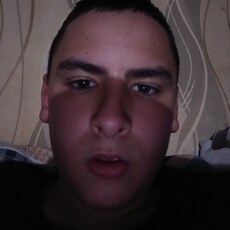 Фотография мужчины Данил, 18 лет из г. Саратов