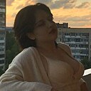 Эльмира, 18 лет