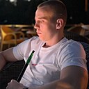 Артем, 24 года