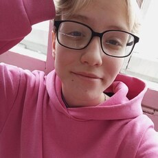 Фотография девушки Юлия, 18 лет из г. Сыктывкар