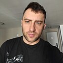 Виктор, 33 года