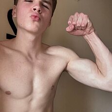 Фотография мужчины Лева, 18 лет из г. Омск