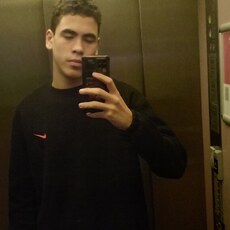 Фотография мужчины Амир, 18 лет из г. Тобольск