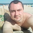 Михаил, 34 года