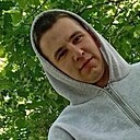 Денис, 24 года