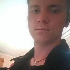 Фотография мужчины Илья, 18 лет из г. Чайковский