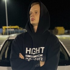 Фотография мужчины Денис, 18 лет из г. Брянск