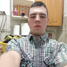 Фотография мужчины Илья, 19 лет из г. Калининград