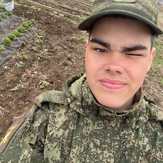 Фотография мужчины Егор, 19 лет из г. Биробиджан