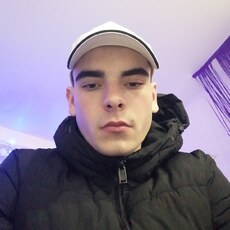 Фотография мужчины Миша, 22 года из г. Новосибирск